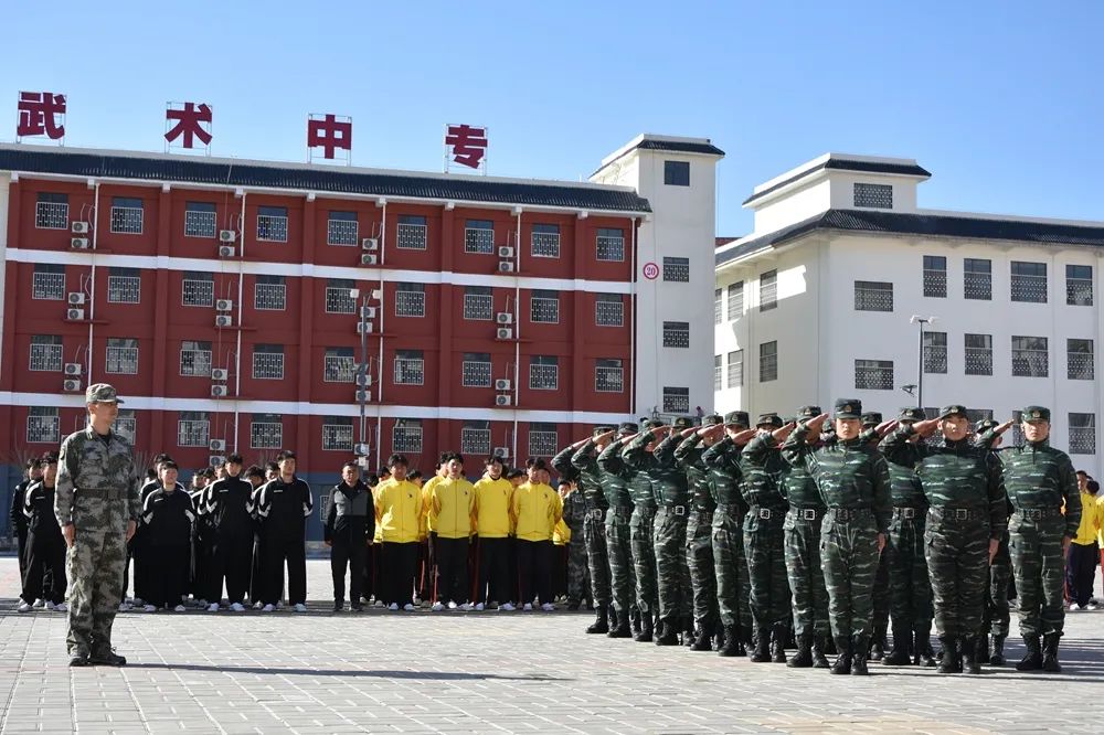 嵩山少林小龙武校，让孩子在文武兼修中找到人生方向