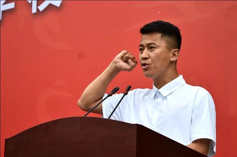 嵩山少林小龙武校招生,一站式解决升学与就业出路 嵩山少林小龙武校招生,一站式解决升学与就业出路
