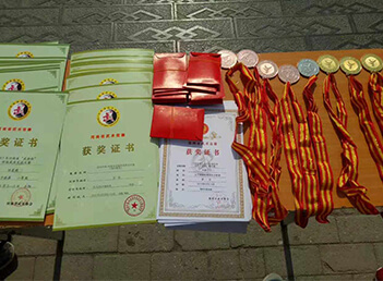 选择小龙武校,让孩子在武术中成长,在文化中升华 选择小龙武校,让孩子在武术中成长,在文化中升华